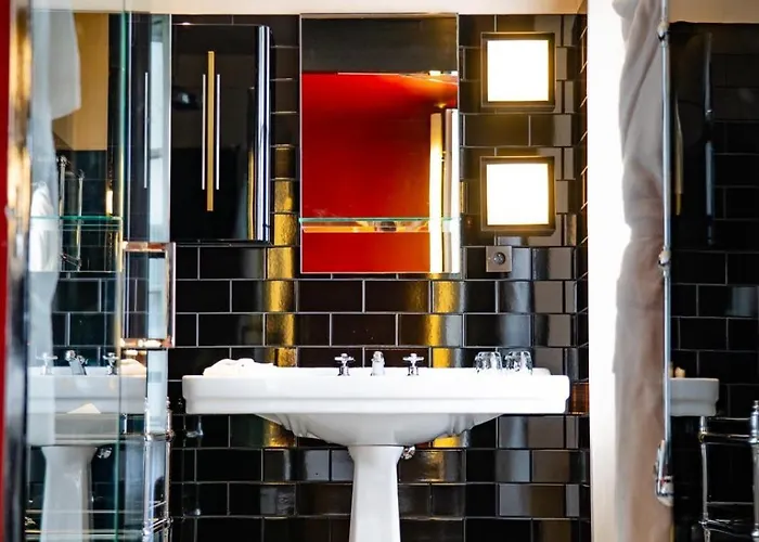 サン マルク&スパ ホテル パリ