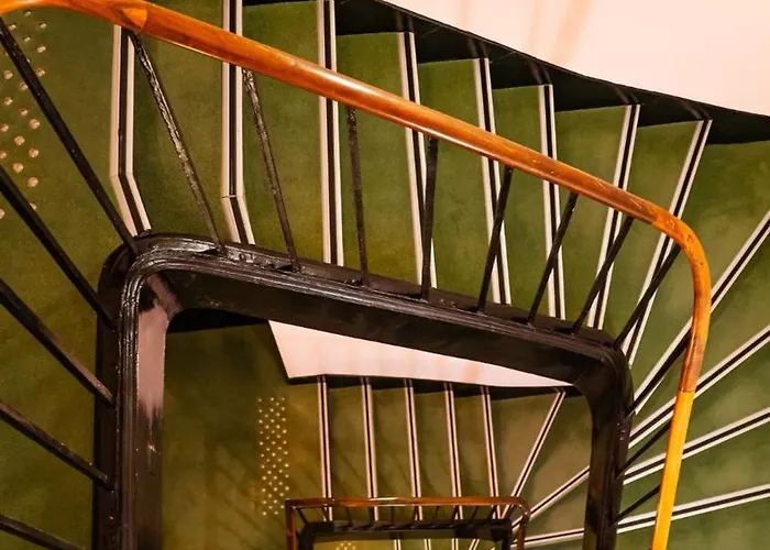 ホテル サン マルク&スパ パリ